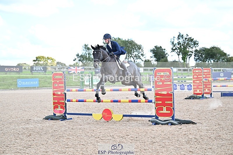 250924-130712-00347 - Cls 4 Newcomers and 1.10m Open