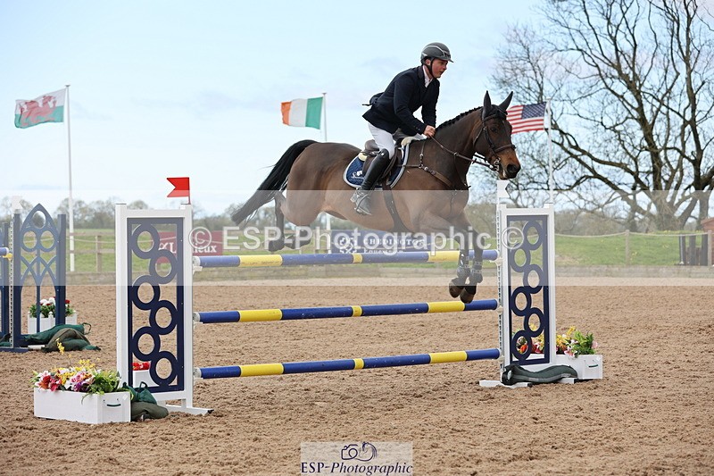 240419A-103840-06137 - Cls 2, 2 Star Small Tour 1.30m