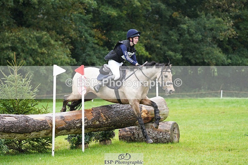 231021-111642-15445 - 661-MYSHALL.ROBBY-Poppy.Turriff-SC+XC