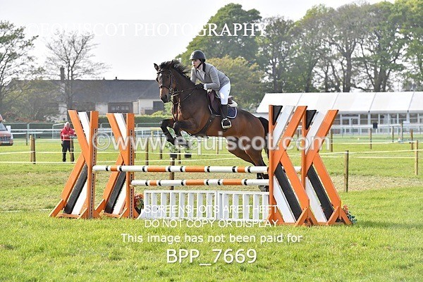 BPP_7669 - CLASS 6 Nisbets Fresh From The Farm & The Golf Inn 1.00m Amateur Championship