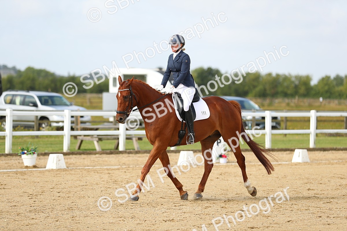 SBM_015546 - Class 13 - Novice 23 - 9.54-11.04