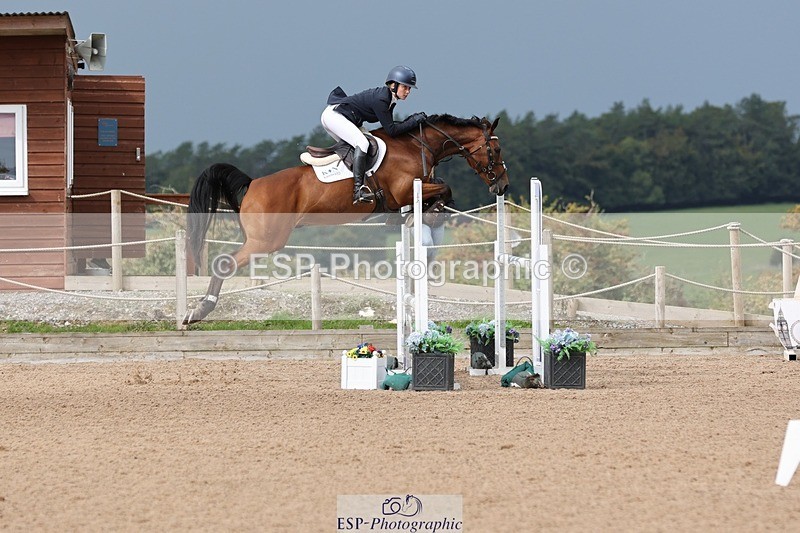 250911-112606-00968 - Cls 2 Snr Newcomers