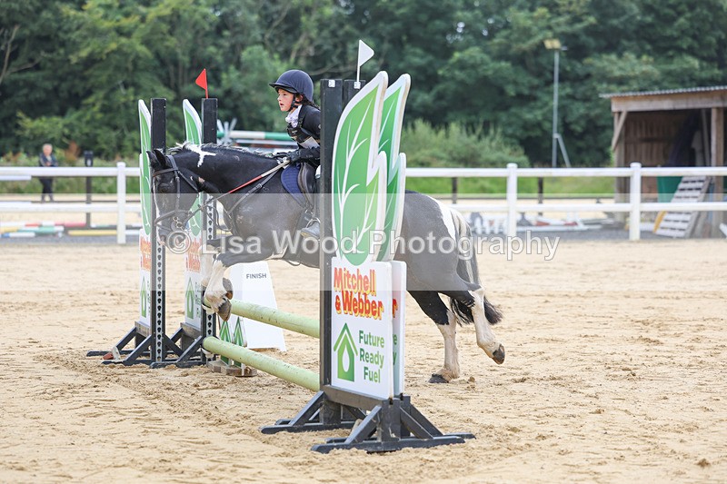 3E7A2032 - Class 2: 50cm Restricted