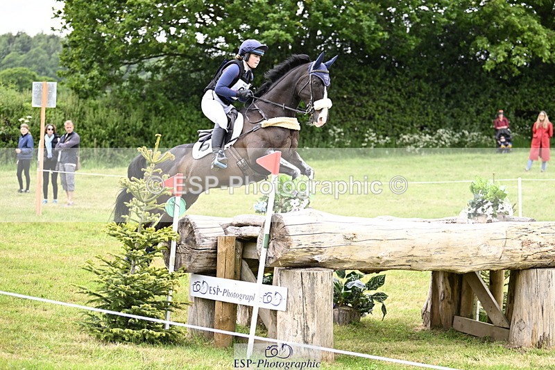 250524A-103502-09037 - A-060-Sophie.Wildern-CARTOON.HERO