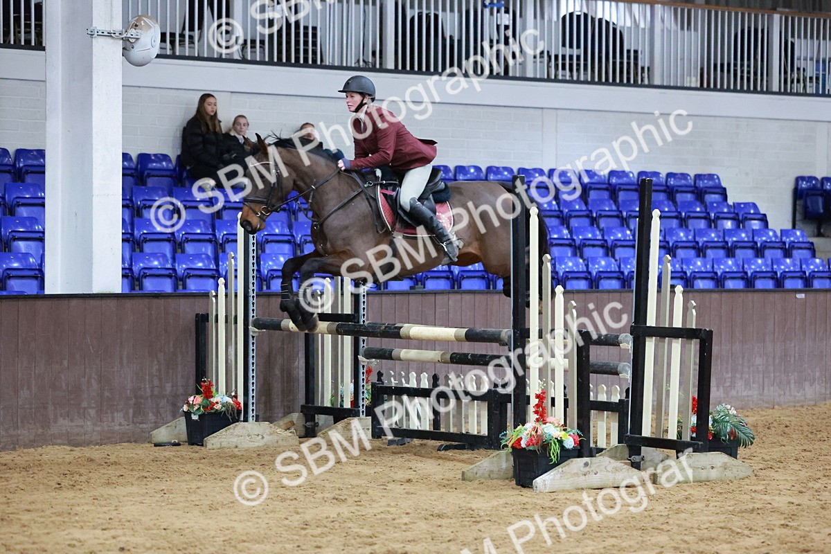 SBM_007426 - Class 24 - Nupafeed Supplements Senior Discovery/ 1m Open