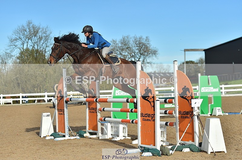 231111A-111554-01600 - Cls 11 Snr 1.05m Open