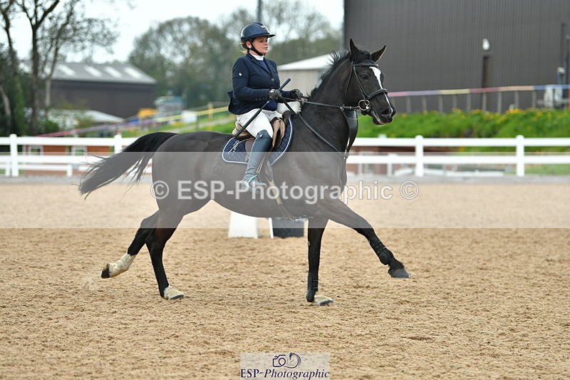 230504A-133758-01933 - Cls 4 95cm Amateur Quali