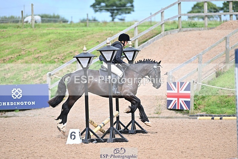 240813-154156-00068 - Clear round & 60cm