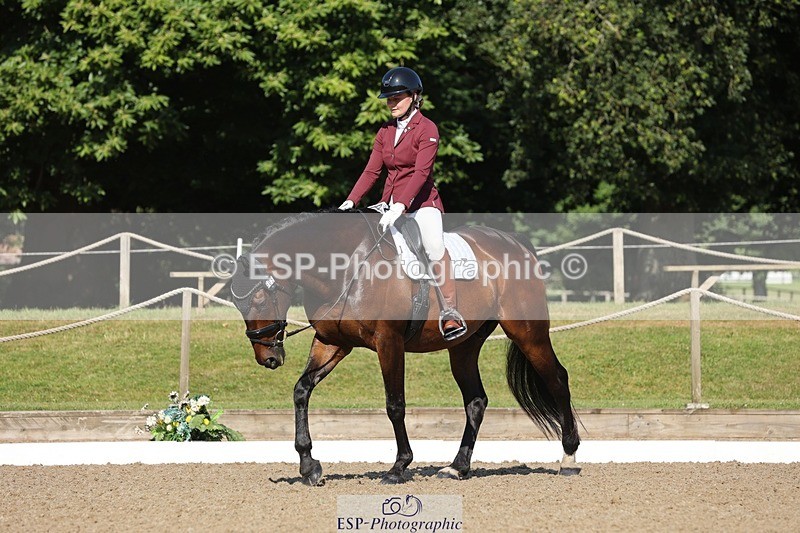 240719-092521-00139 - 305-Eleanor_Halton-Fairway's_Finale