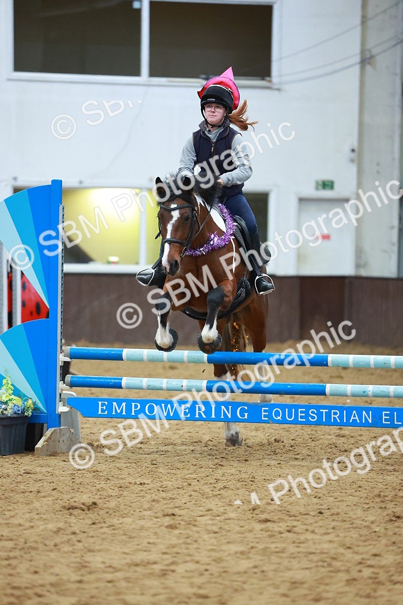 SBM_002853 - Class 4 - Pairs