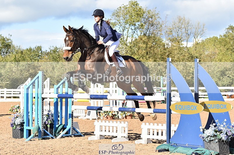 231014A-142604-05287 - Cls 15 1.05m Amateur Q 2nd R