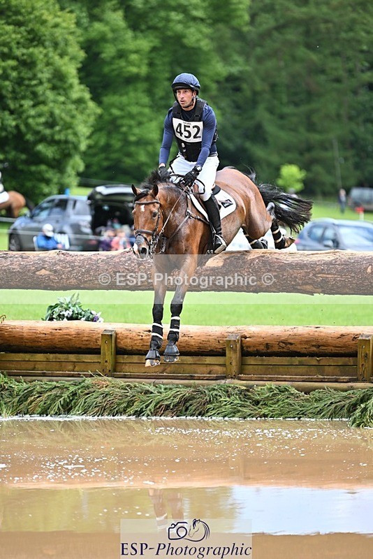 240526-141418-23832 - 449-REDFIELD_FYRE-Cassie_Sanger