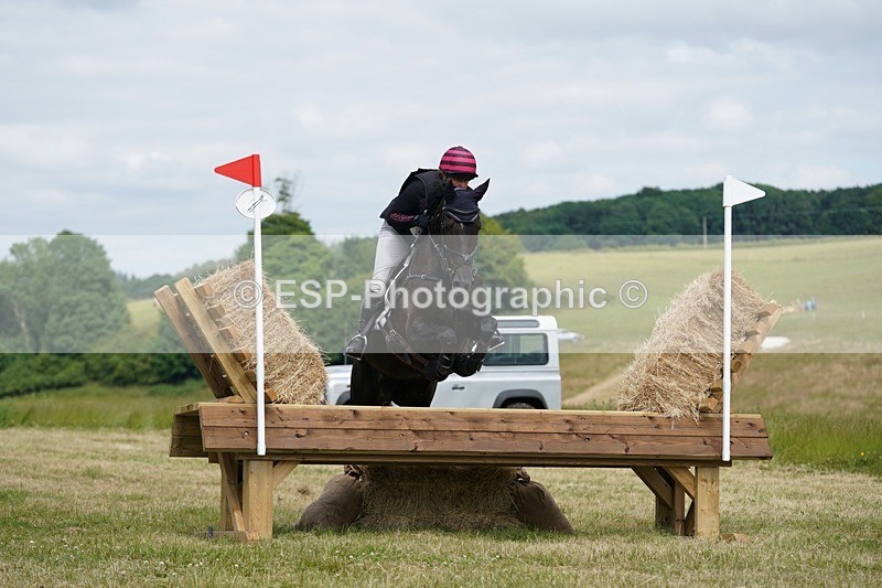 240630X-152258-9737 - 504-Lizzie_Luxton-ON_TOP_II