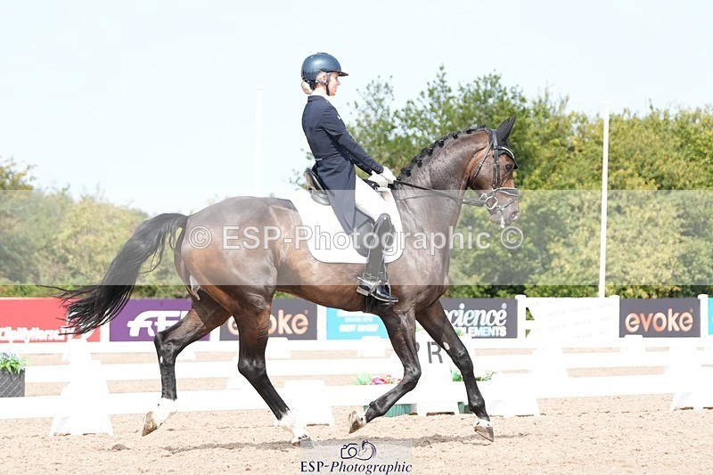 250815-113723-00901 - 010-Beatrice.ButterworthIvo.II