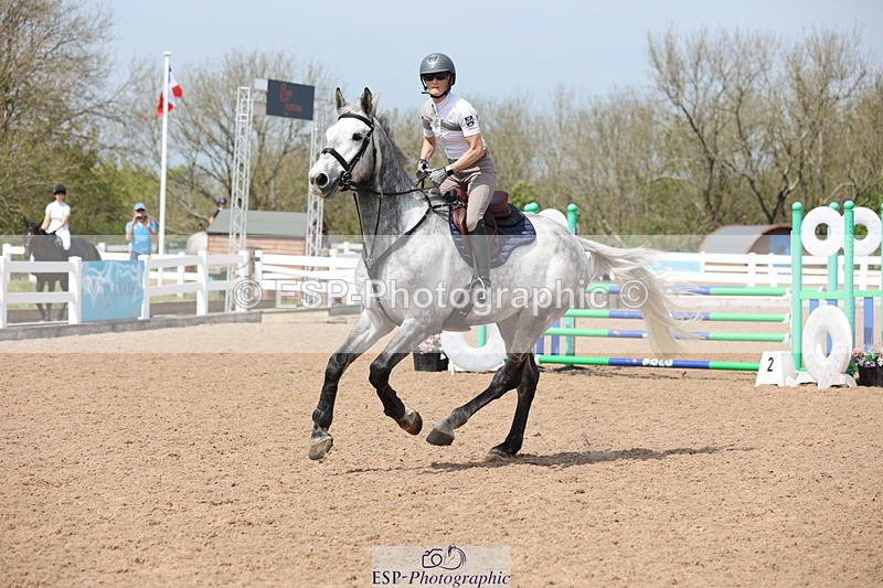 240510A-142420-07632 - Cls 17 1.05m National Am Quali