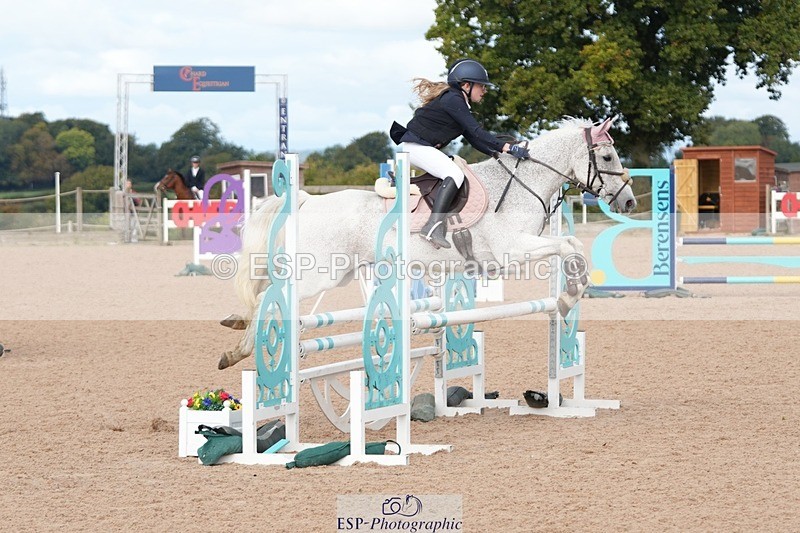 250921-101918-02161 - Cls 4 Pony British Novice and 80cm
