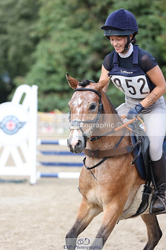 250803A-161227-17358 - S-852-Holly.Day-NATTADON.JABULA