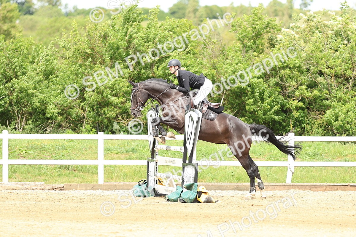 SBM_001085 - Class 4 - Senior Newcomers - 1.10m