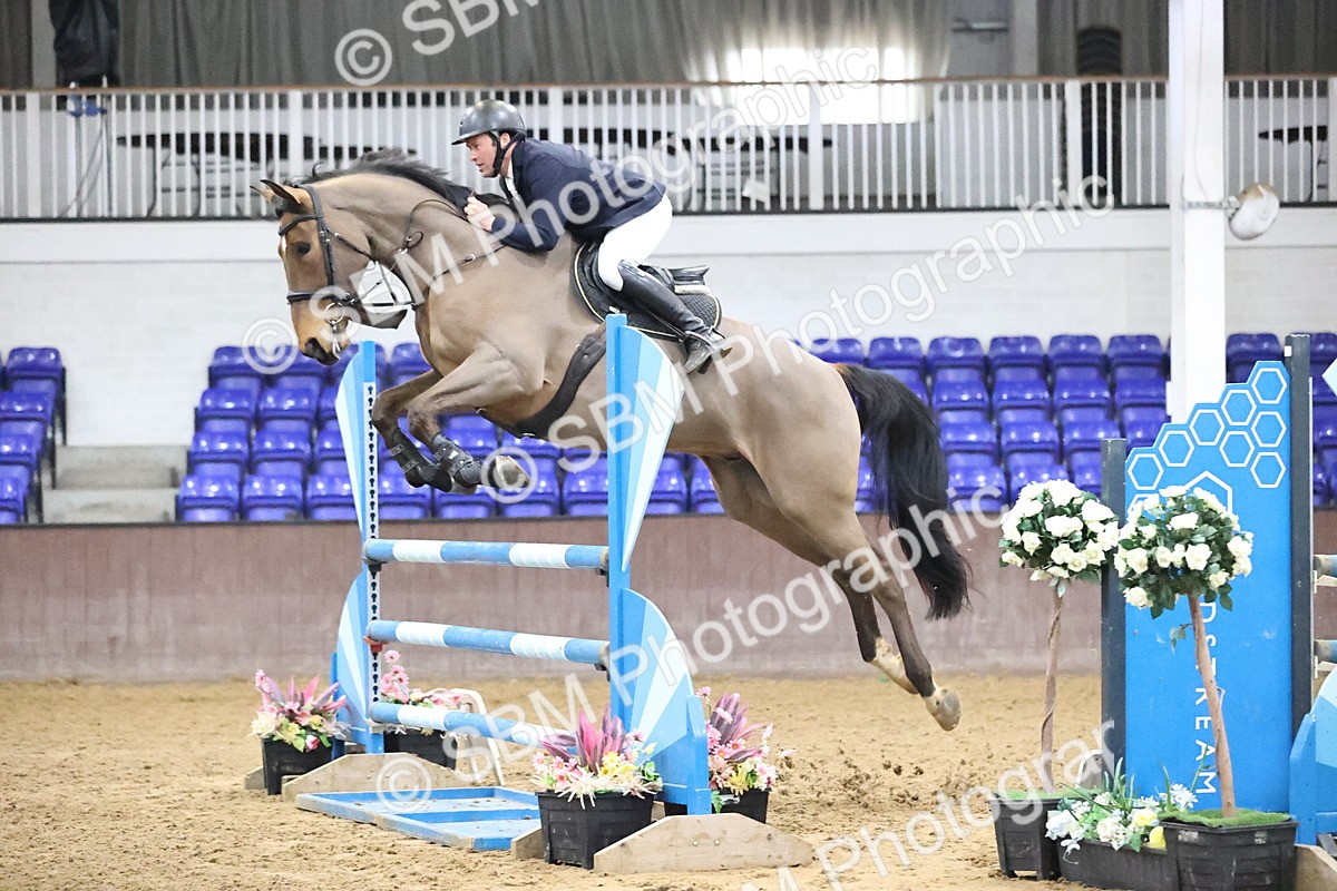 SBM_002006 - Class 10 - Senior Newcomers - 1.10m