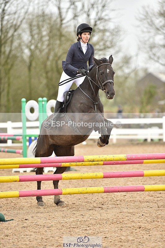 240405A-105426-00620 - Cls 8 British Novice and 90cm Open