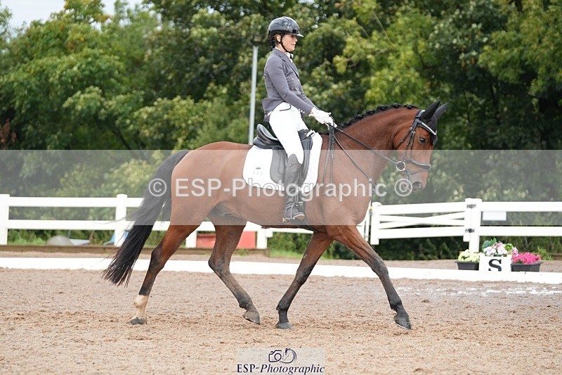 250907-110221-05963 - 040-Rianne.FultonSunset.Mojito