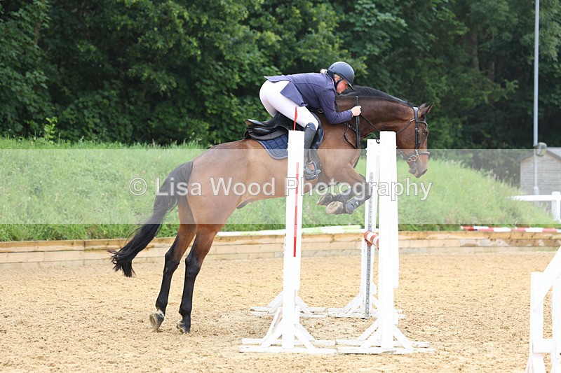 3E7A5577 - Class 4: Senior British Novice/90cm open