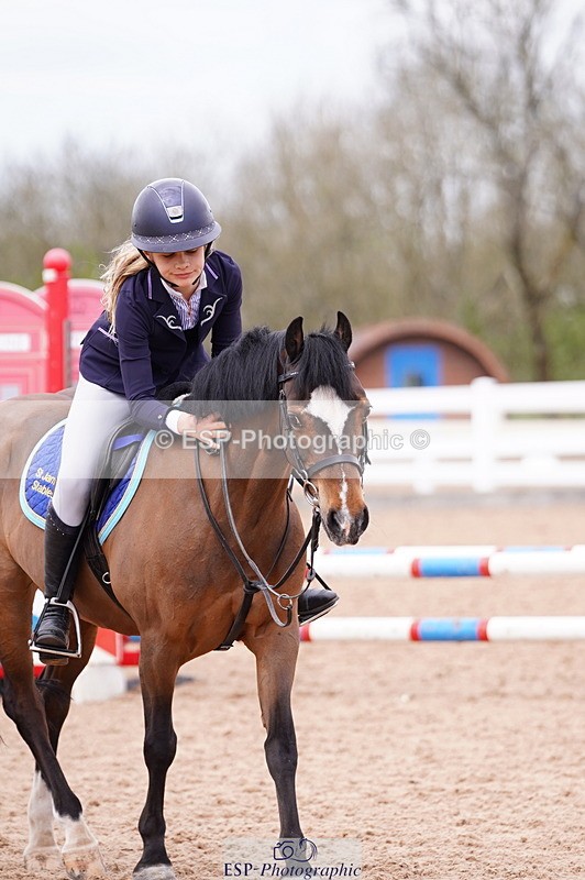 240506A-141440-09459 - Cls 17 Club 60cm