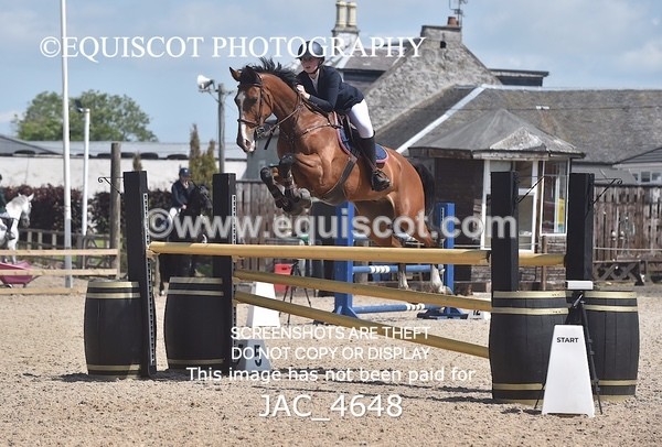 JAC_4648 - CLASS 7 Senior Foxhunter/ 1.20m Open