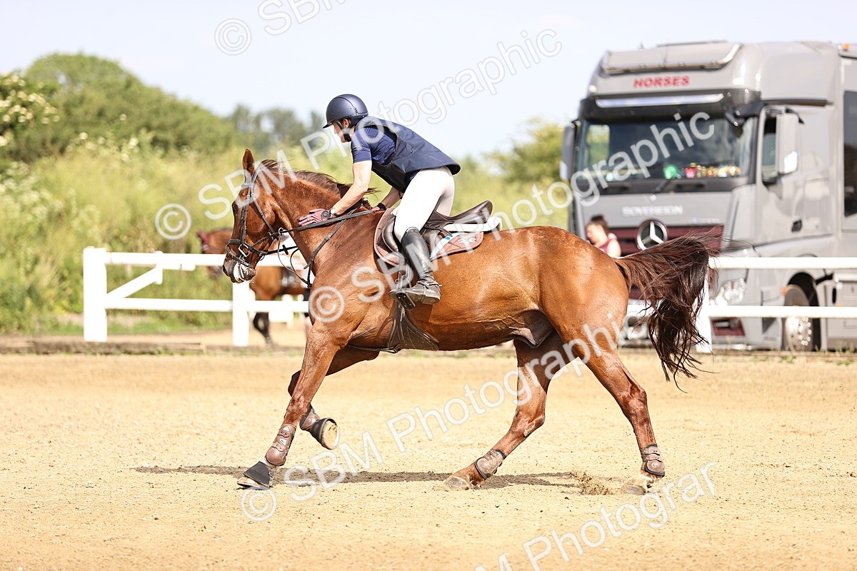 SBM_005015 - Class 12 - 1.15m Open (Members Cup)