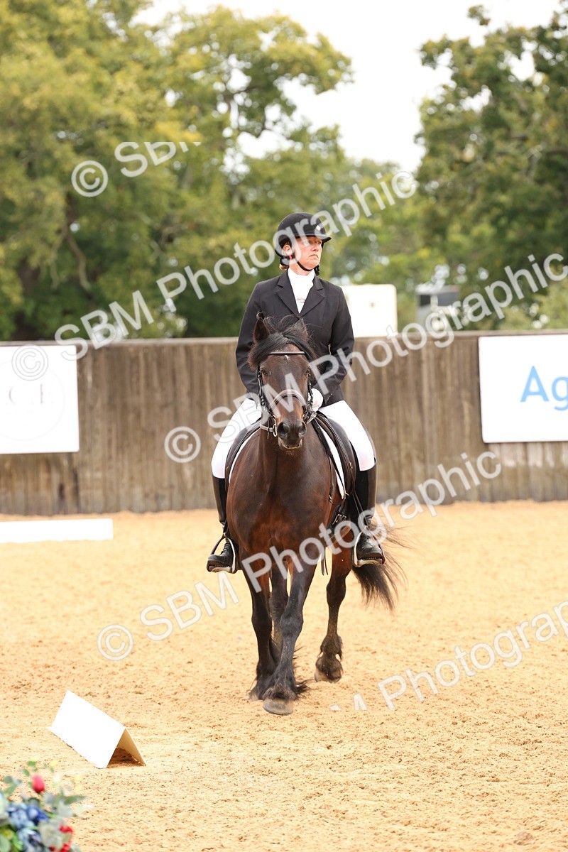 SBM_00588 - D1 - Small Tour Championship Intro 1