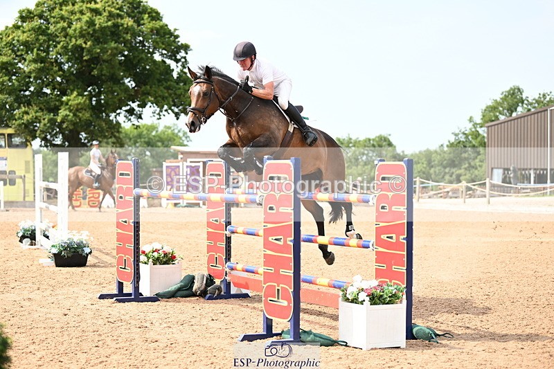 240801A-152723-02566 - Cls 5 National 1.30m Open