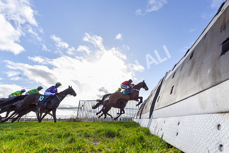 270224-Race 1-Could Be Trouble-1775 - Race 1