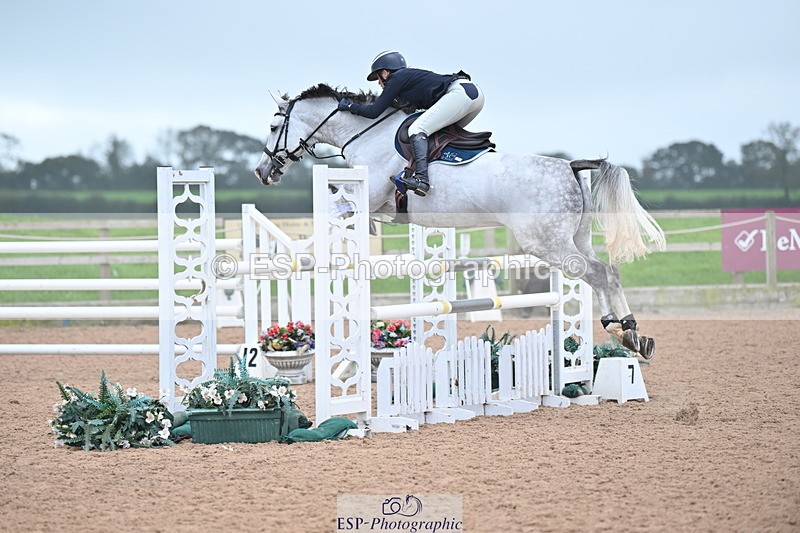 231013A-150918-02926 - Cls 9 Foxhunter & 1.20m Open