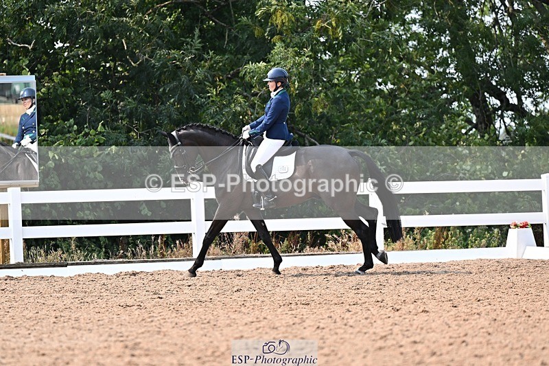 250816-144237-05451 - 144-Hayley.JamesKingstone-W