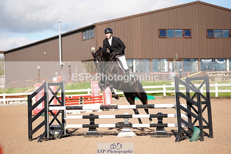 241027A-133736-03118 - SUN Cls 15-17 Children on Horses