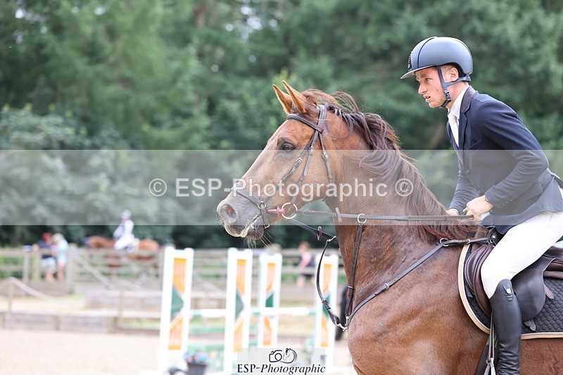 250705A-174743-16643 - Cls 37 1.05m Amateur Quali