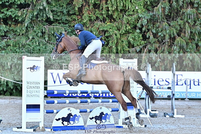 250829A-192347-03753 - Cls 12 1.05m Amateur Quali and Open