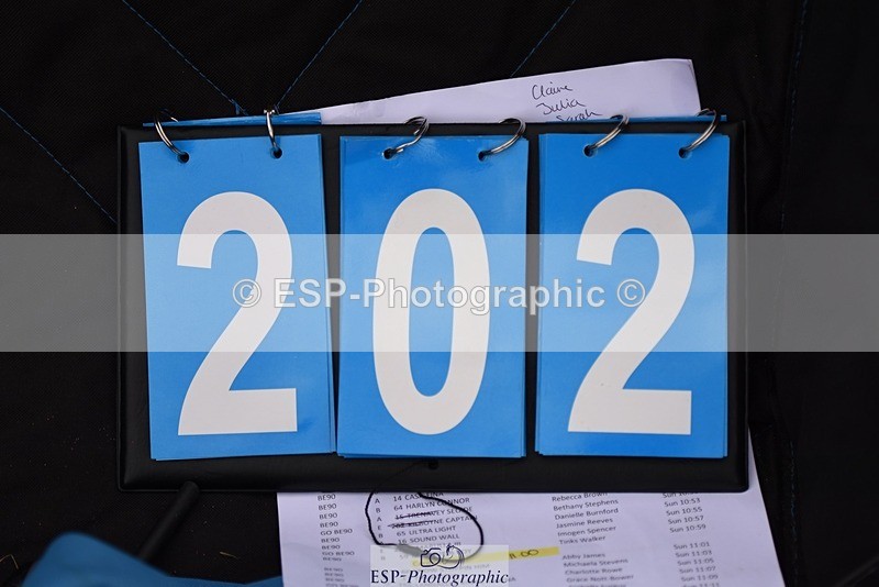 230625-104234-01833 - XC 90cm 9.45 to 11.00