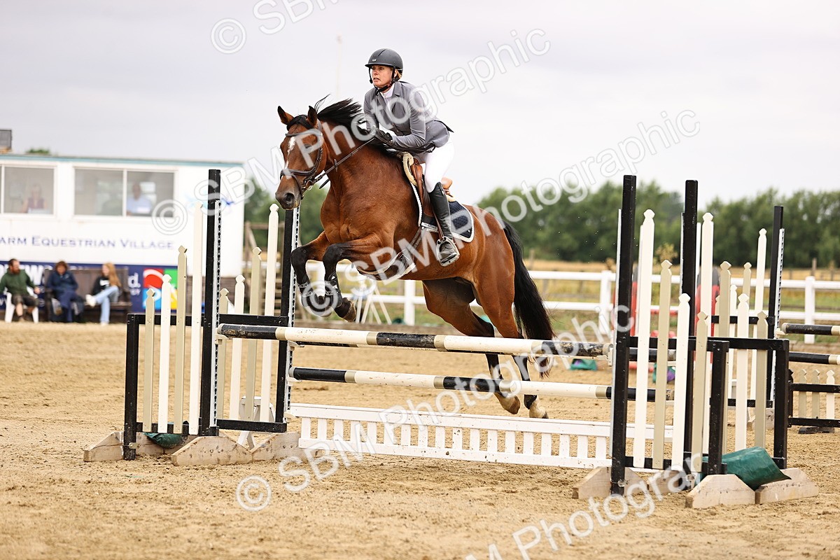SBM_024746 - Class 9 - Senior British Novice - 90cm
