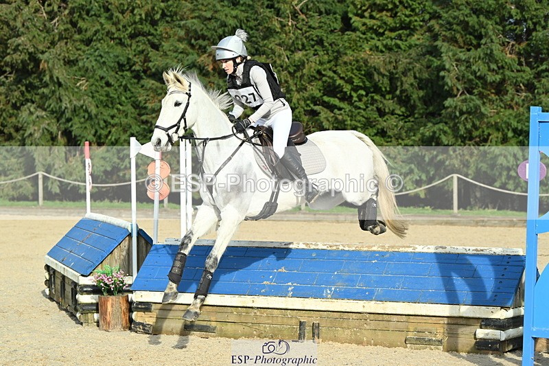 250309A-152621-01988 - Cls 03 90cm 15.05 to End