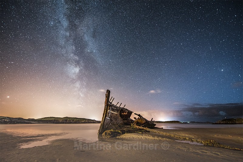 Bád Eddie under September Stars - Ireland by Night