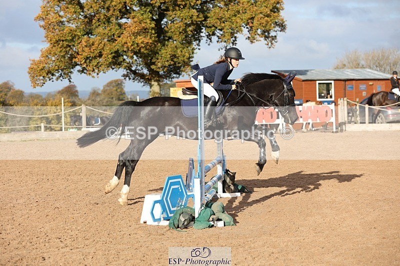 251025-101106-00824 - Cls 21+22 Club and Schools 60cm