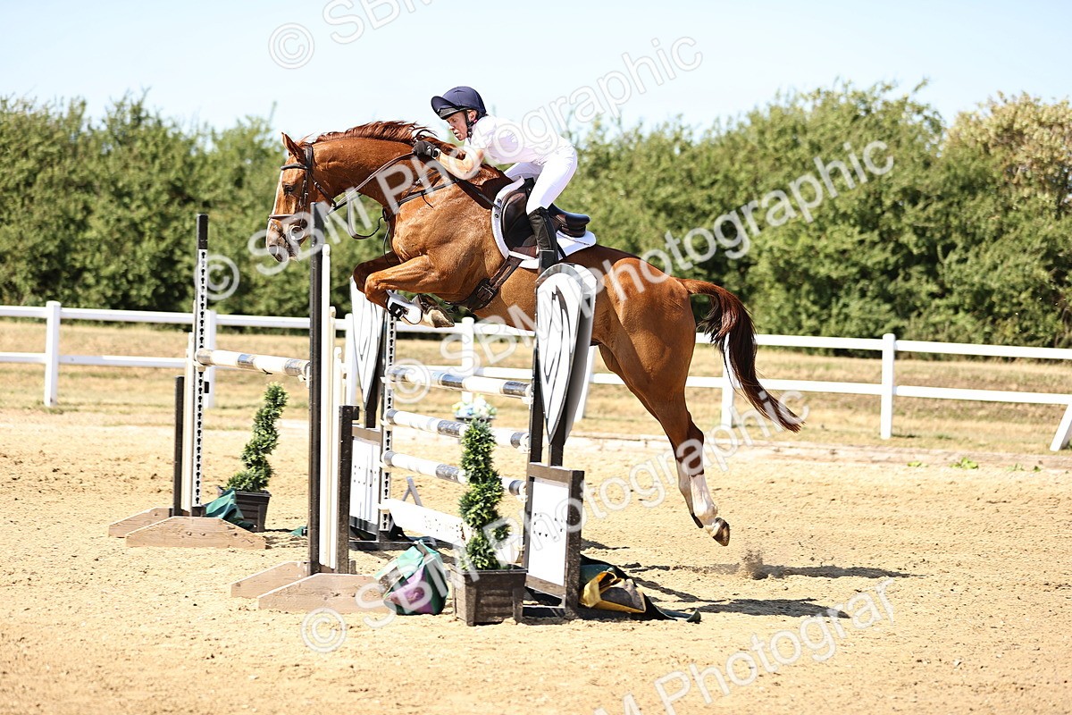 SBM_015472 - Class 16 - Senior foxhunter - 1.20m Open