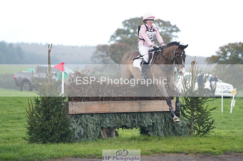 251024A-145728-13011 - C-226-Kate.Rowe