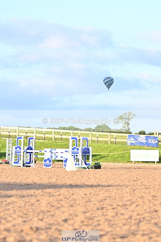 240628A-203512-02049 - Cls 7 Graham Heath 128cm + 138cm