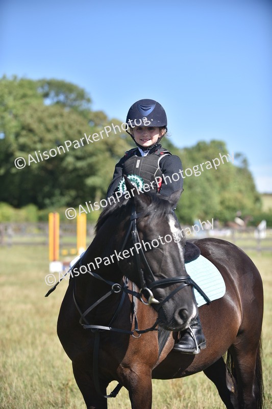 20260906-1019 - Class 7 - Absolute Novice Jumping 35cm