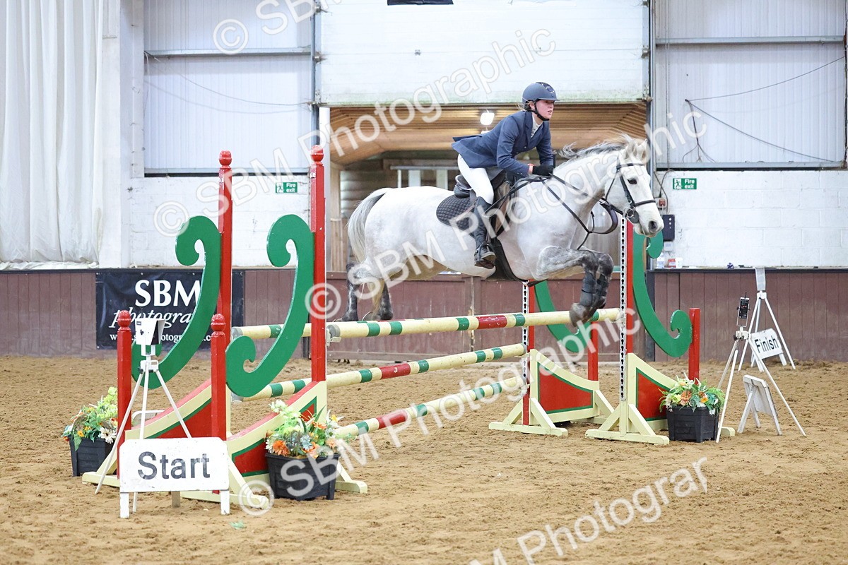 SBM_010024 - Class 21 - Nupafeed Supplements Senior Discovery/ 1m Open - First Round (1.00m)