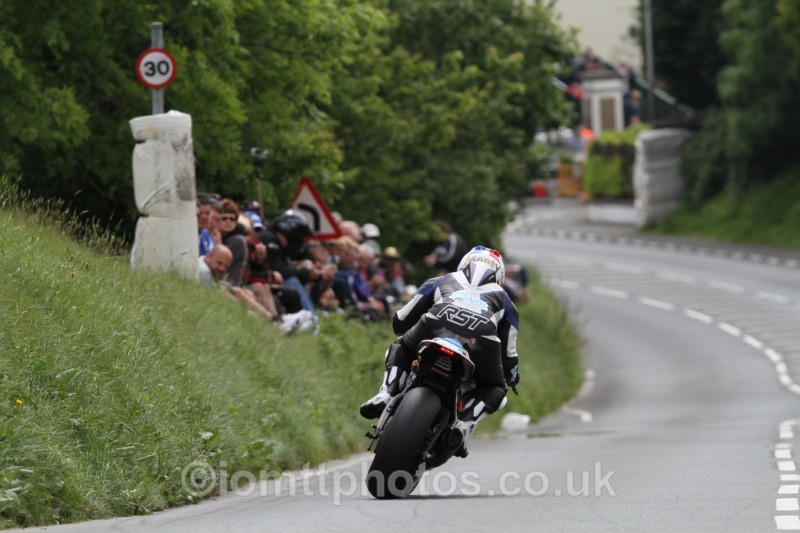 Russ Mountford Kawasaki / Silicone Engineering Racing - Pokerstars Senior TT