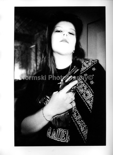 Guns n Lipstick - Reportage