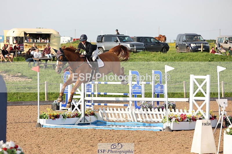 240511A-184610-15972 - Cls 39 Chard Equ Derby